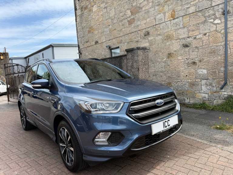 19 REG FORD KUGA ST-LINE 5 DR BLUE BODYKIT SATNAV LEATHER REV/CAM