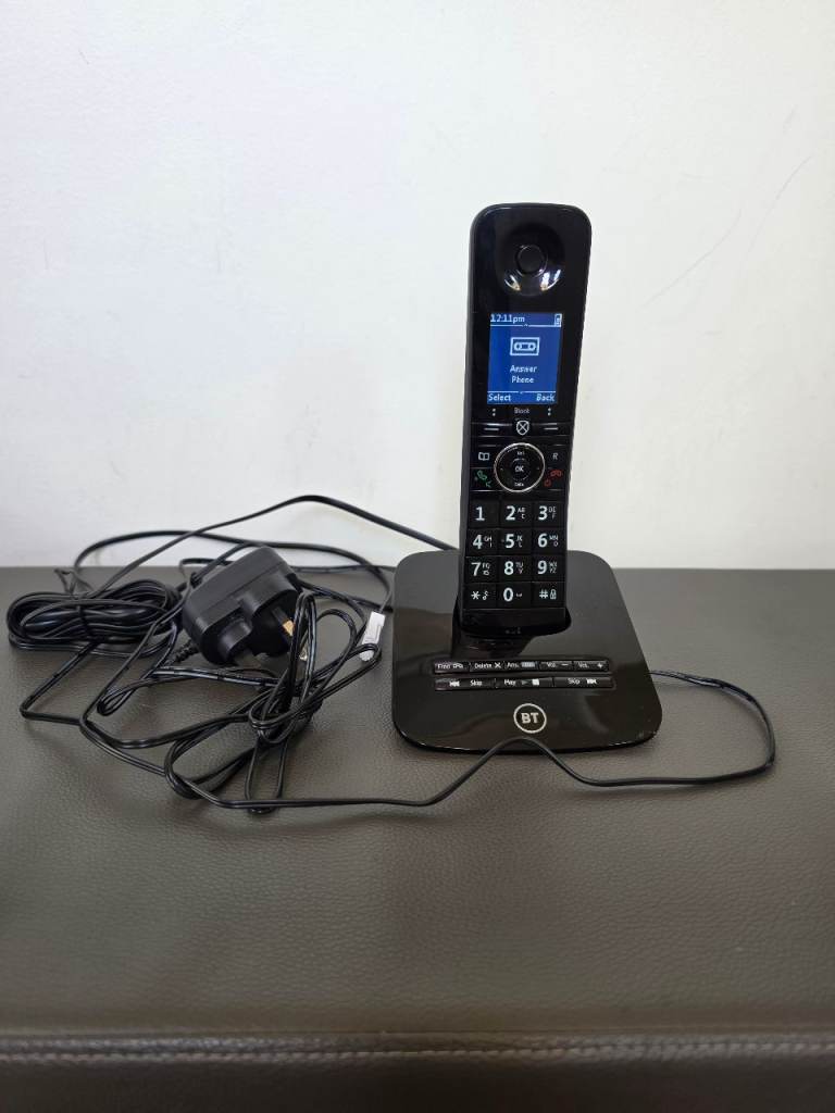 BT 8610 Cordless phone with answering machine. Used but in excellent condition