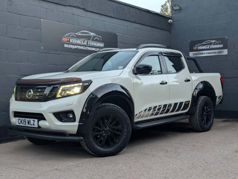 2019 Nissan Navara Double Cab Pick Up N-Guard 2.3dCi 190 4WD PICK UP Diesel Manual
