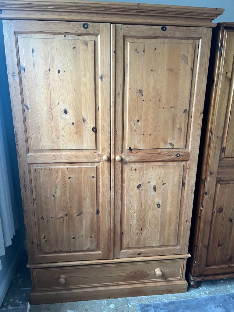 Solid Pine Wardrobe with Hanging Rail and Drawer