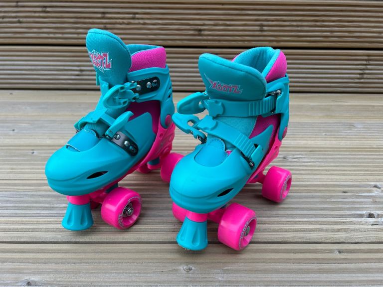 Girls roller boots