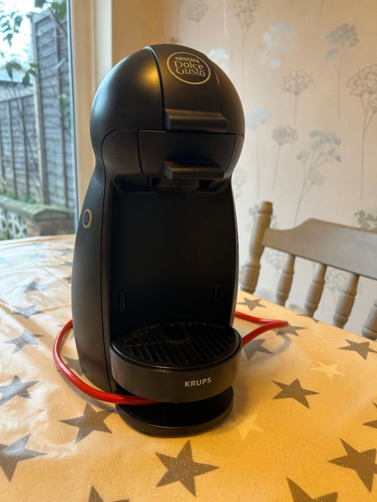 Nescafé Dolce Gusto Coffee Machine