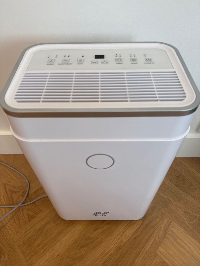 Dehumidifier 