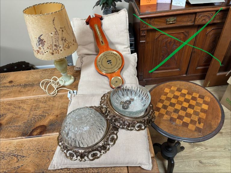 Vintage chessboard top table/ barometer/ light fittings & onyx resin lamp 