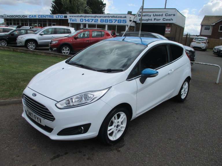 FORD FIESTA 1.25 ZETEC WHITE EDITION SPRING 3 DOOR 2017