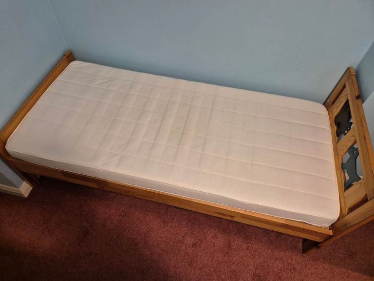 Cot bed with mattress