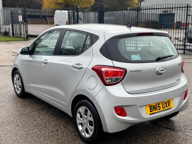 2015 Hyundai i10 1.2 SE 5dr HATCHBACK PETROL Manual