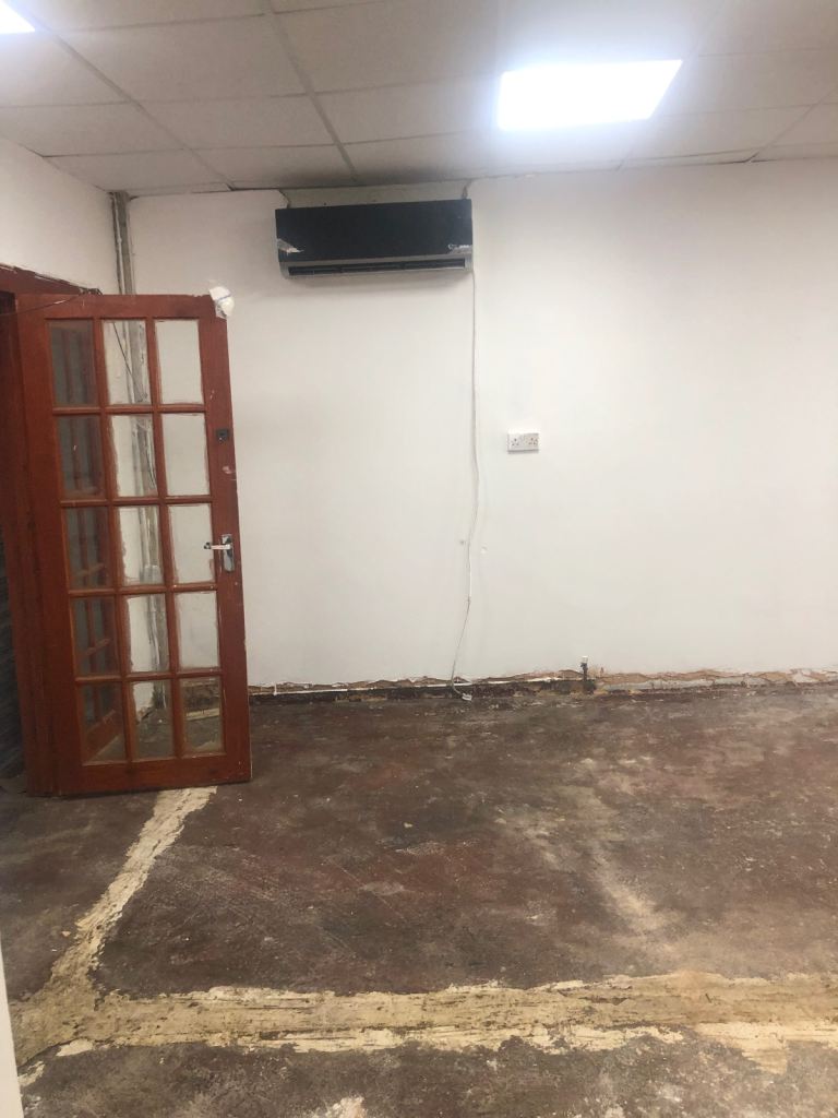 160 SEATER D1/D2 F1/F2 HALL - DAGENHAM LONDON- MULTIPLE PURPOSE USE - EVENTS, TRAINING, CHURCHES 