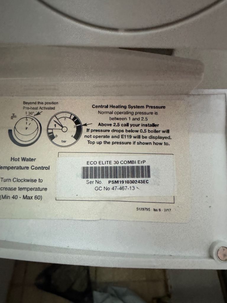 Main heat 30 kw combi boiler 