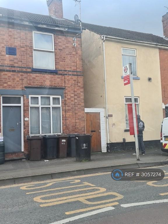 1 bedroom flat in Newhampton Road West, Wolverhampton, WV6 (1 bed) (#3057274)