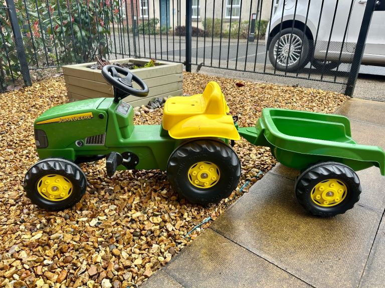 Ride on toy - John Deere tractor and trailer £15