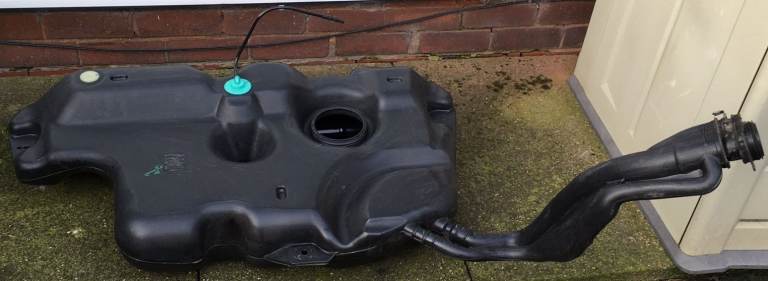 Dacia Logan FUEL TANK & FILLER NECK. Or £20 inc sender unit. Eccles, Manchester