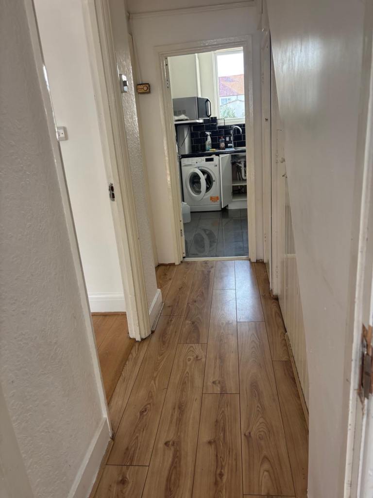 Flat to rent 