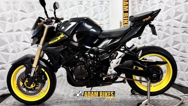 2011 Suzuki GSR750 | *WARRANTY PROVIDED*