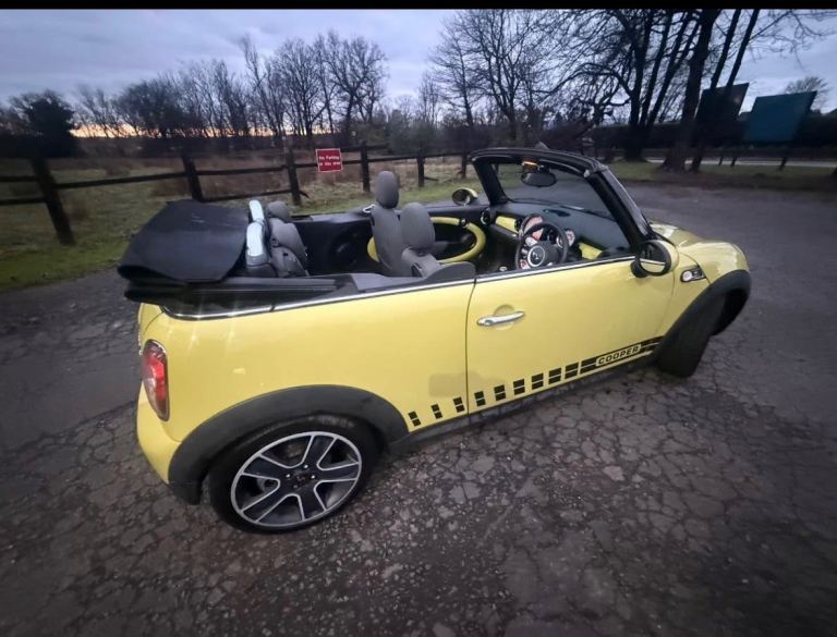 Mini, CONVERTIBLE, Convertible, 2009, Manual, 1598 (cc), 2 doors