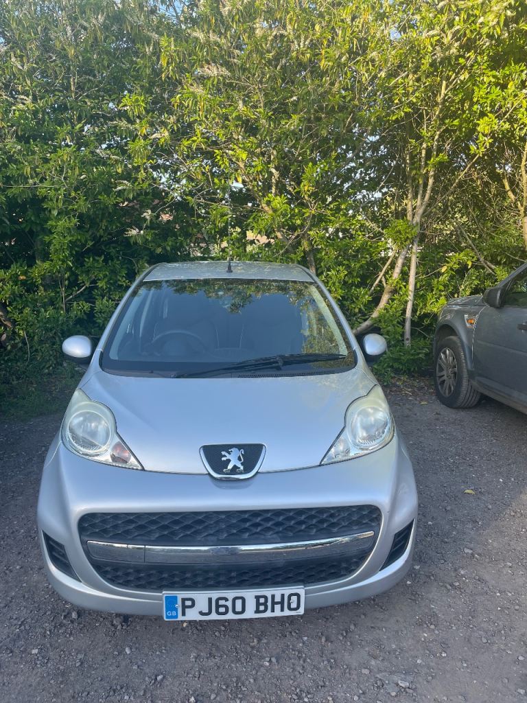 Peugeot, 107, Hatchback, 2010, Semi-Auto, 998 (cc), 5 doors