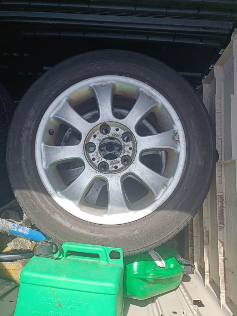 X4 alloy wheels and tyre 225/55/16