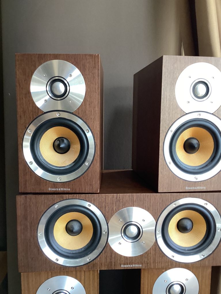 Beautiful Bowes and Wilkins speakers for sale with boxes