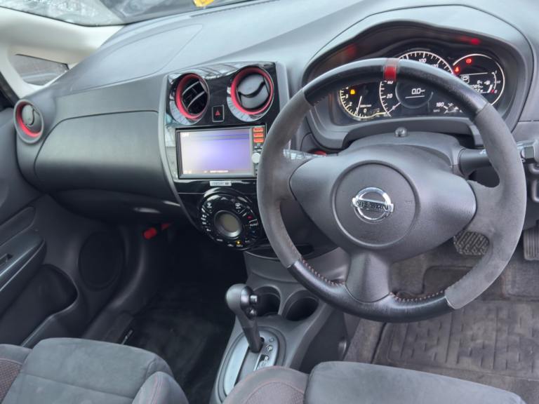 2015 Nissan Note 2015 Nissan Note Nismo 1.3L Petrol Automatic Hatchback 5 Door Hatchback Petrol A...