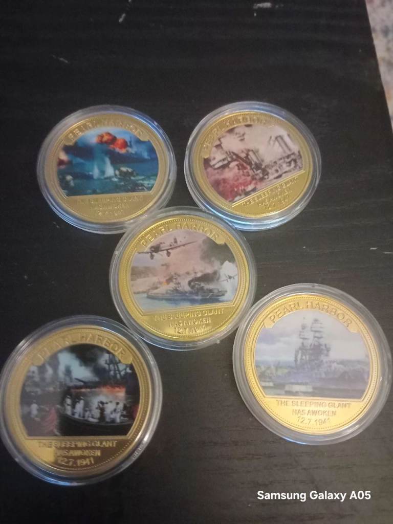 5 DIFFETENT PEARL HARBOUR COINS  ALL NEW