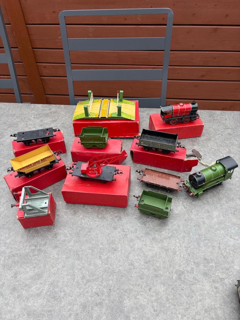 Hornby Vintage Model Railway Trains and Tracks - Spares/Repairs