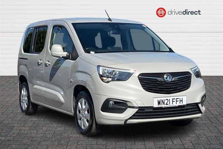 2021 Vauxhall Combo Life 1.5 Turbo D SE MPV 5dr Diesel Manual Euro 6 (s/s) (7 Seat) (100 ps) MPV ...