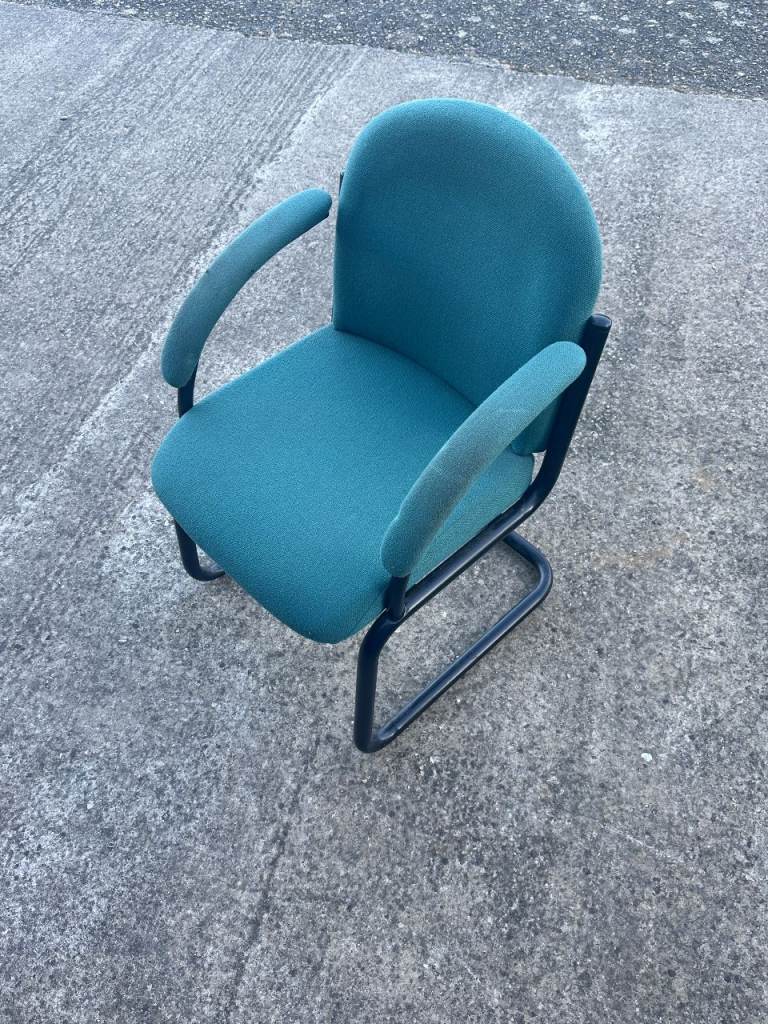 Free Office Chairs x6