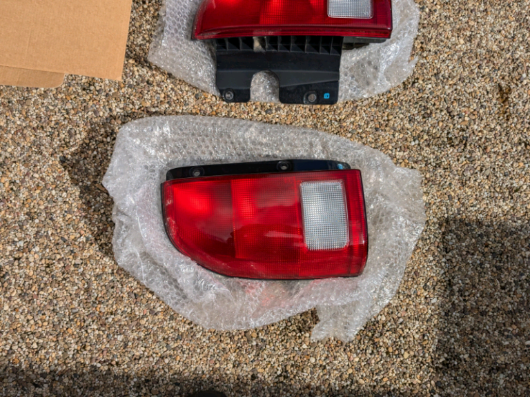 Suzuki Grand Vitara back lighs