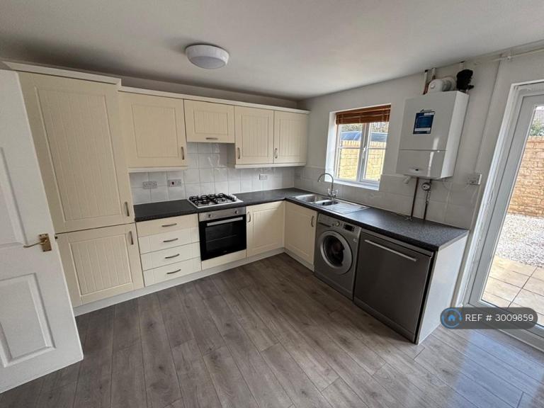 4 bedroom house in Grayling Close, Calne, SN11 (4 bed) (#3009859)
