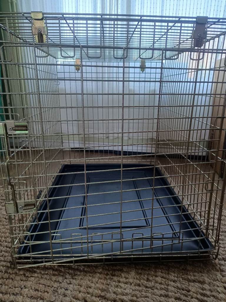 Dog crate