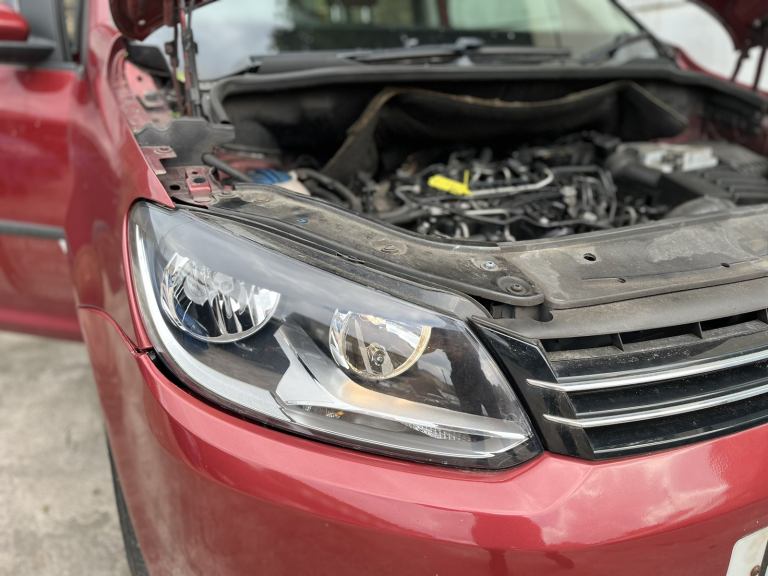 VW TOURAN 2014 DRIVER HALOGEN HEADLIGHT 