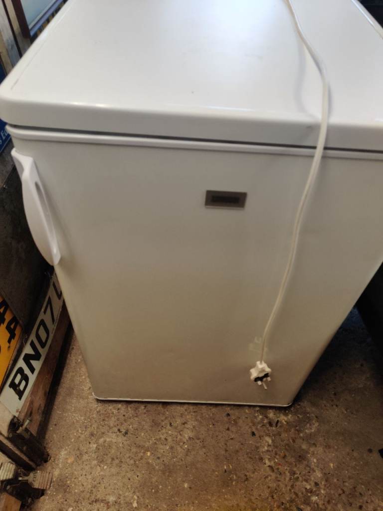 White Freestanding Freezer – Good Condition