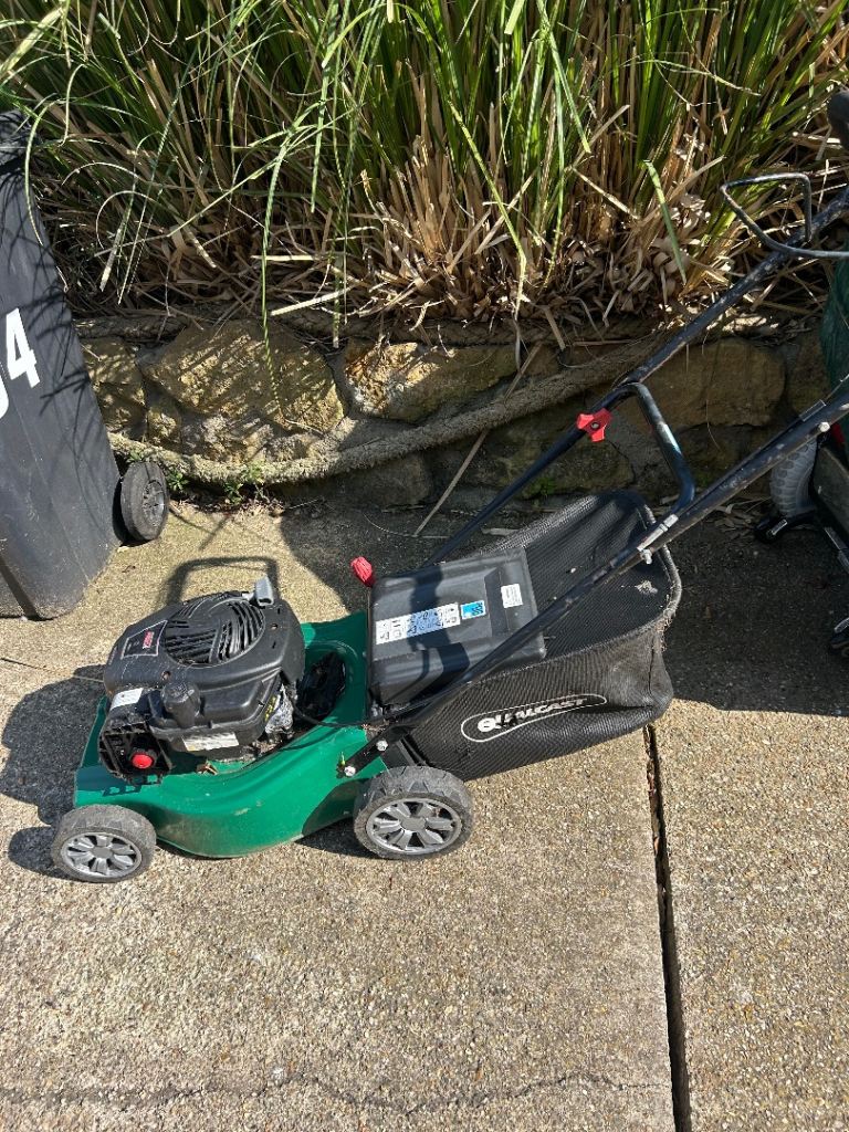 Petrol Lawnmower ( Qualcast)