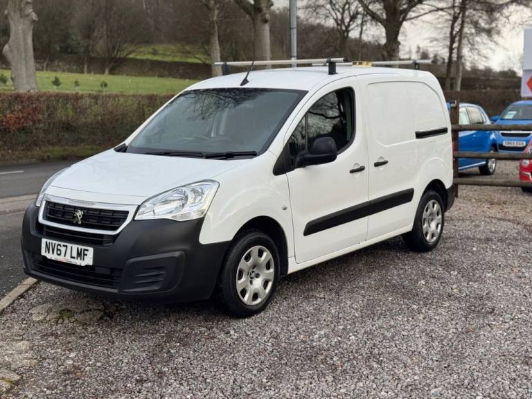 image for 2018 Peugeot Partner 850 1.6 BlueHDi 100 Professional Van [non SS] PANEL VAN DIESEL Manual