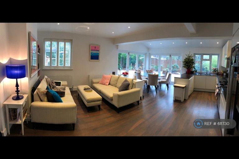 4 bedroom house in Wilson Grove, London, SE16 (4 bed) (#611730)