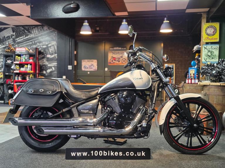 2016/66 KAWASAKI VN900 VULCAN CUSTOM 6,000 MILE'S 