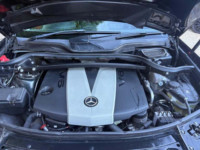 MERCEDES-BENZ GL CLASS 3.0 GL350 CDI V6 BlueEfficiency 2011