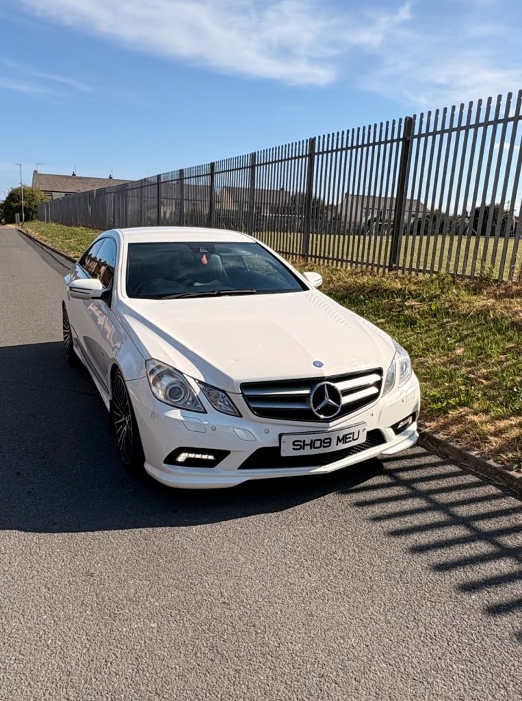 Mercedes-Benz, E CLASS, Coupe, 2009, Semi-Auto, 2987 (cc), 2 doors
