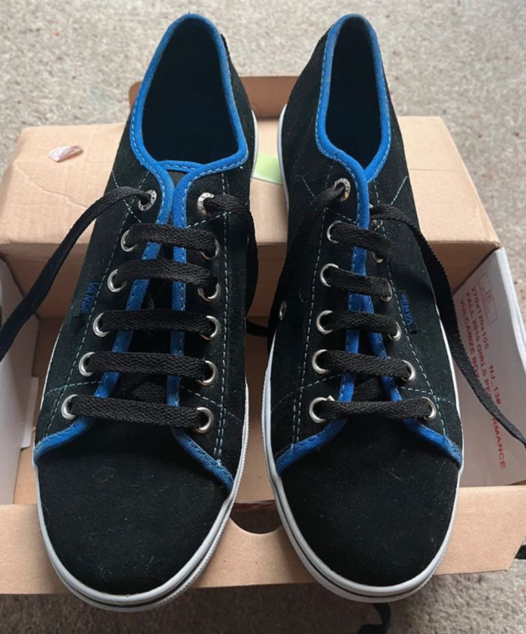Vans Ferris Lo Pro Suede Trainers New. Size 5