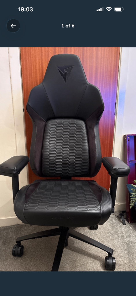 RRP £250 Thunder X3 Core Smart Racer Gaming Seat