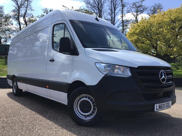 2019 Mercedes-Benz Sprinter 3.5t H2 Van PANEL VAN Diesel Manual