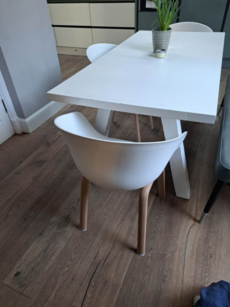 Kitchen table and 3 bucket chairs