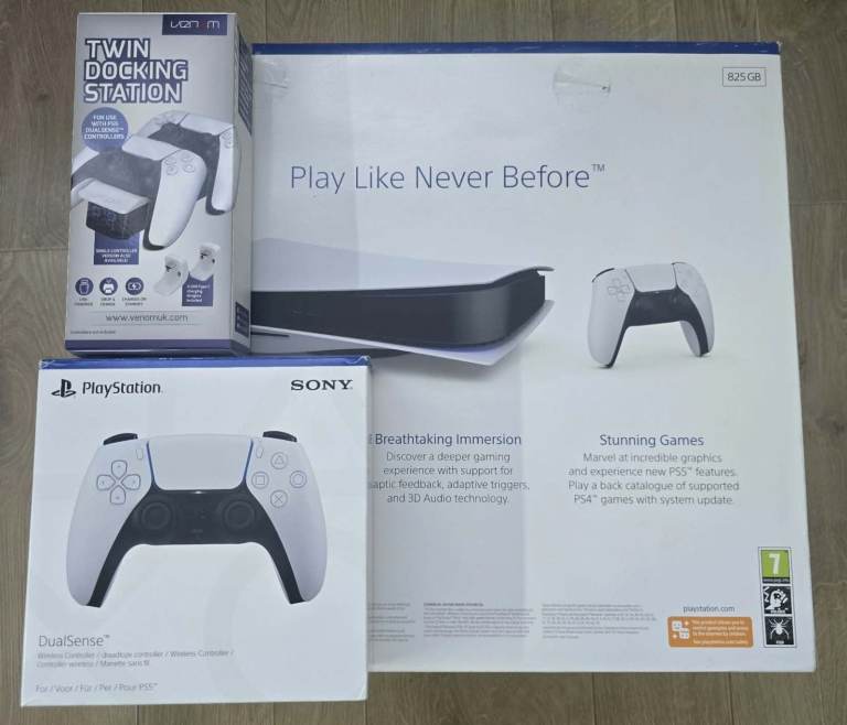 Sony PlayStation 5 825GB Blue New