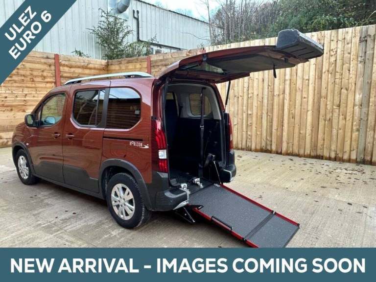 2020 Peugeot Rifter 1.2 PureTech 130 Allure 5dr EAT8 MPV PETROL Automatic