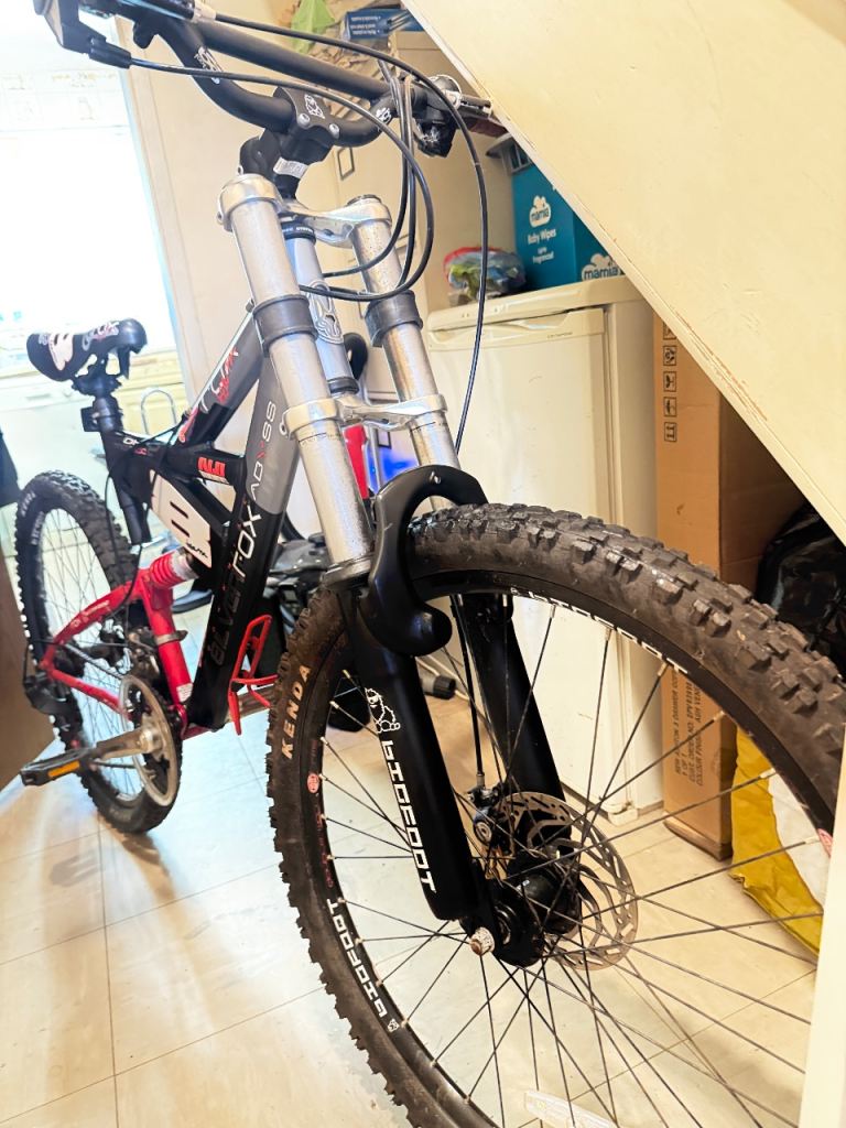 Mountain Men bicycle sport