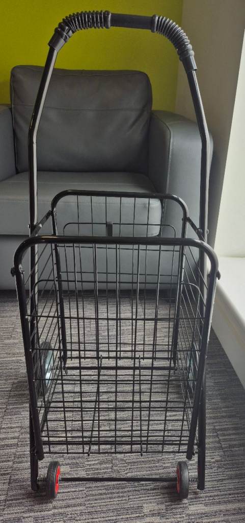 Black Folding Shopping Trolley – excellent Condition like new