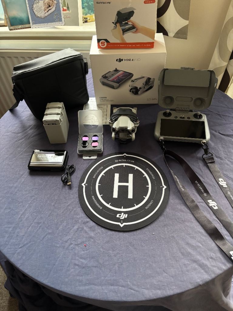 image for DJI mini 4 pro with extra 
