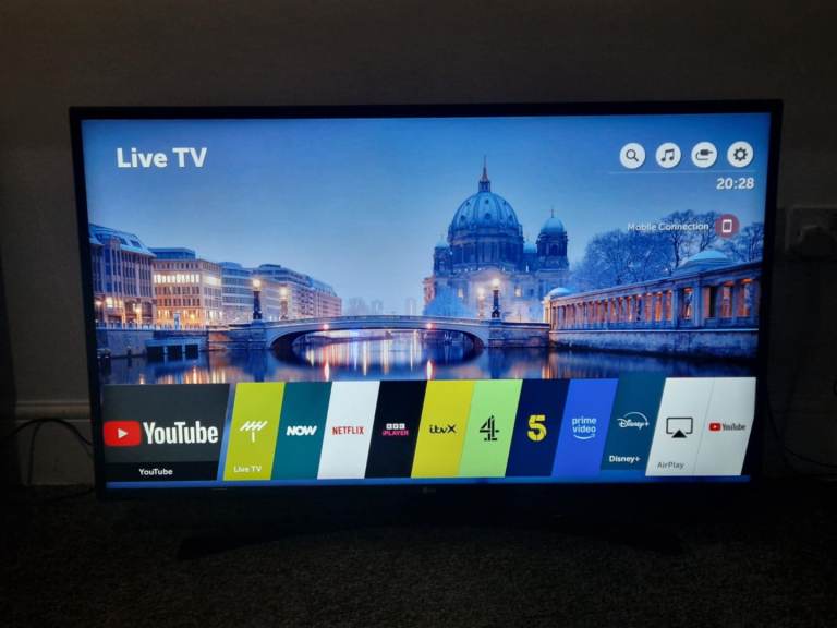 LG Smart TV HDR 4K Ultra HD Led 43 inches for sale 