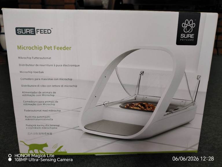 Microchip Pet Feeder 