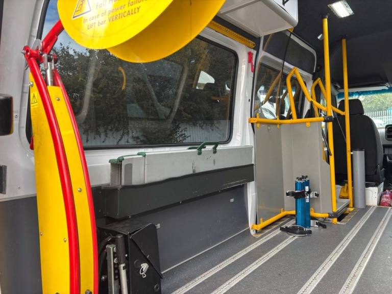 2020 20 MERCEDES-BENZ SPRINTER 516 CDI MINIBUS WHEEL CHAIR ACEESS TWIN WHEEL AUT